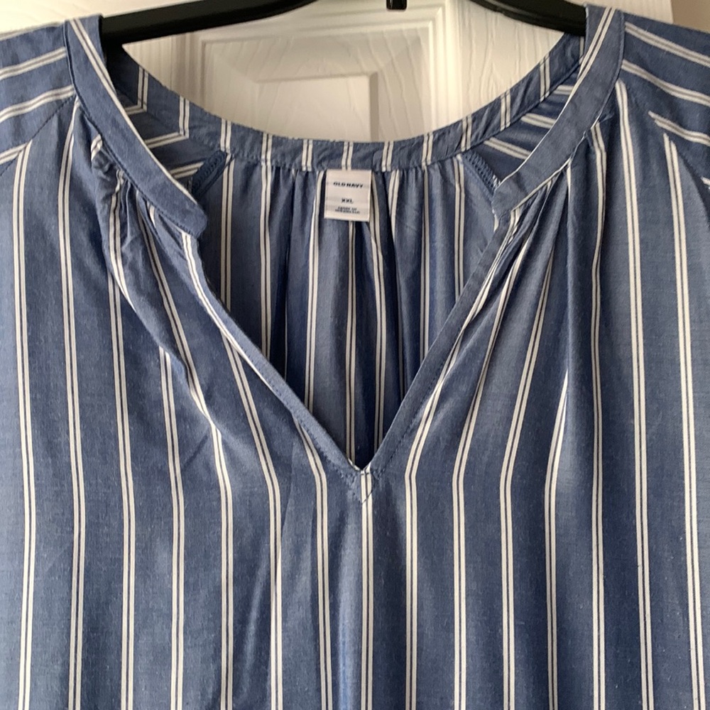 Women’s Old Navy blouse; blue and white striped; XXL